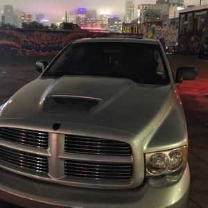 Meet your Posher, Larry